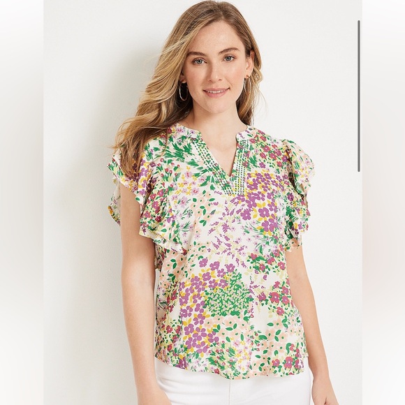 Maurices floral flutter sleeve blouse with matching flouncy short - Picture 2 of 4